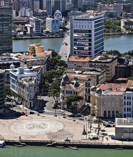 Quem estiver procurando emprego no ecossistema do Porto Digital pode conferir as oportunidades das empresas embarcadas.