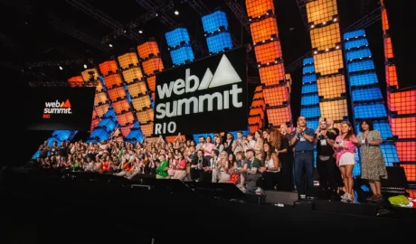 Porto Digital marca presença no Web Summit Rio 2025