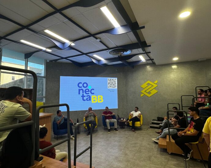 Banco do Brasil promove painel sobre as 'Skills do Futuro' no Bairro do Recife