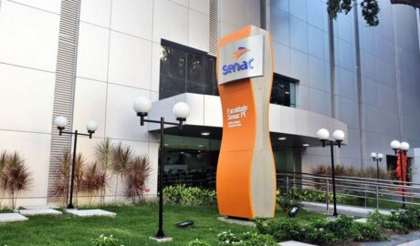 Faculdade Senac e Porto Digital oferecem 50 vagas afirmativas para pessoas trans em cursos de graduação; inscreva-se (Imagem: Divulgação)