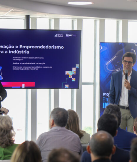 Oziel Alves, diretor de Inovação e Tecnologia do Senai-PE, e Heraldo Ourem, diretor de Inovação e Competitividade Empresarial do Porto Digital