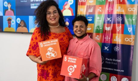 Fundadora e sócio da Pajubá Tech, Luana Barbosa e João Apuã