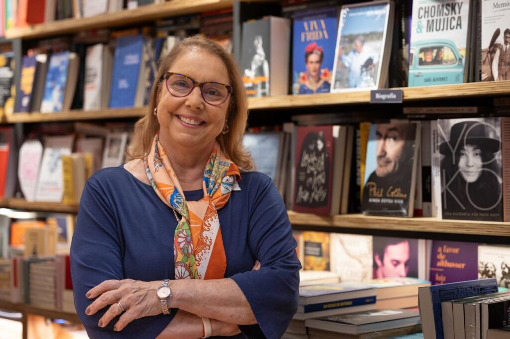 Jornalista e autora Vera Íris Paternostro lança livro no Recife (Crédito: Divulgação)