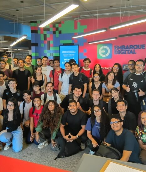 Integrantes da 10ª turma do Embarque Digital (Crédito: Marjourie Côrrea/Porto Digital)